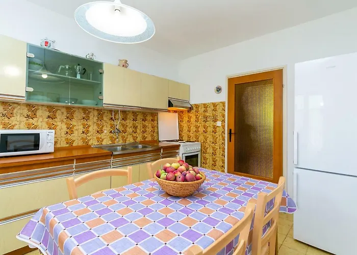 Sandra Διαμέρισμα *